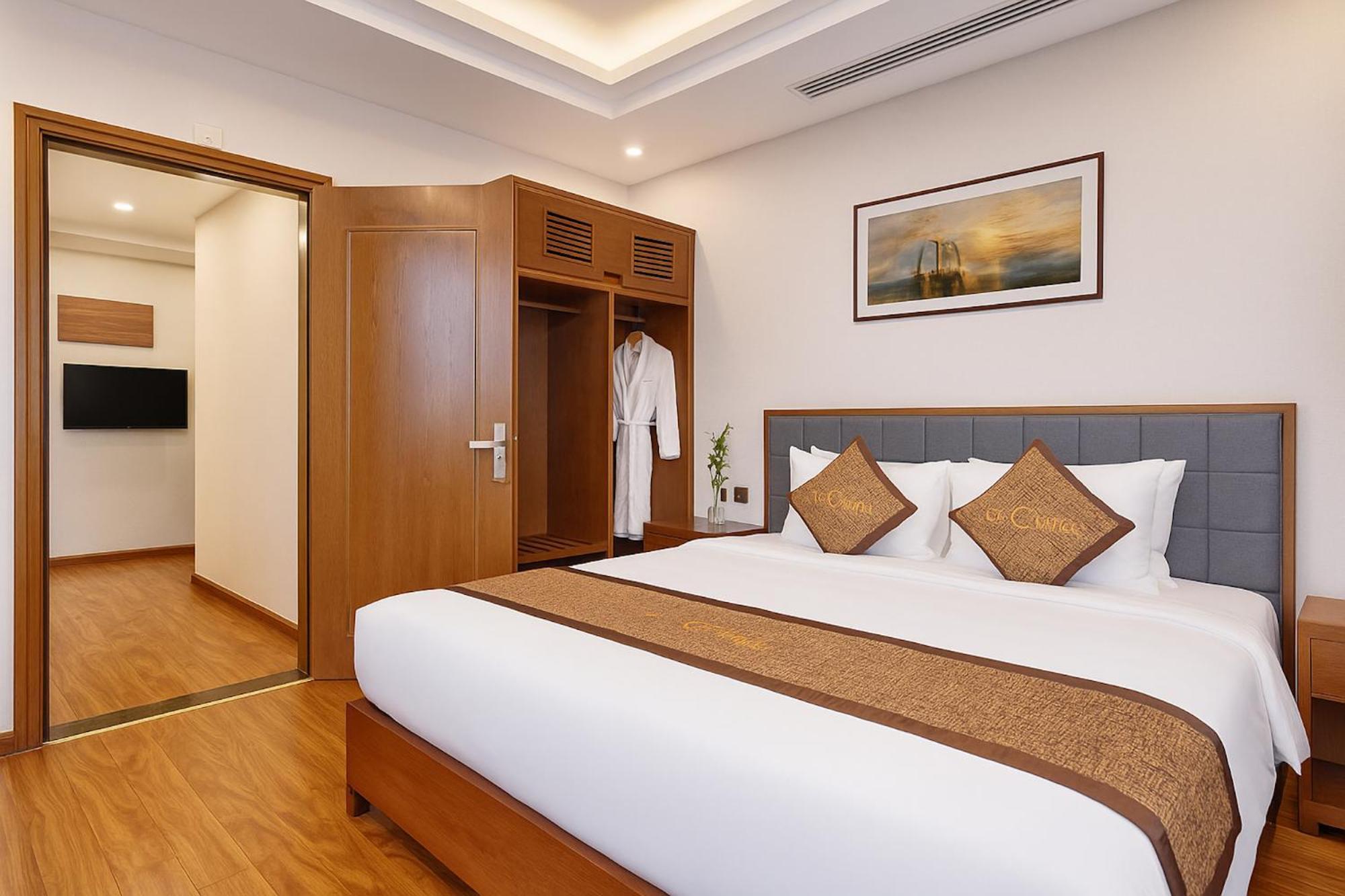 Boutique Mercury 3* Đà Nẵng